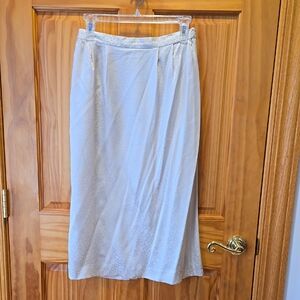 Liz Claiborne Soft Champagne/Cream Midi Skirt Size 10